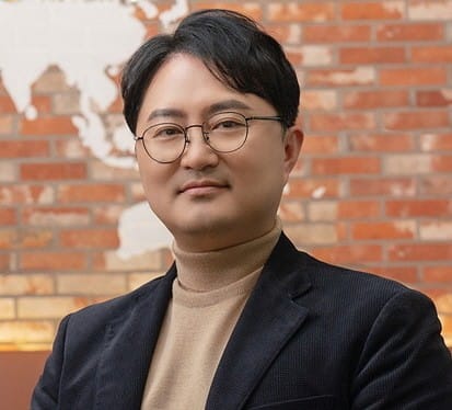 [인터뷰] "AI시대 변화, 불안 아닌 새로운 방식의 기회로 삼아야"